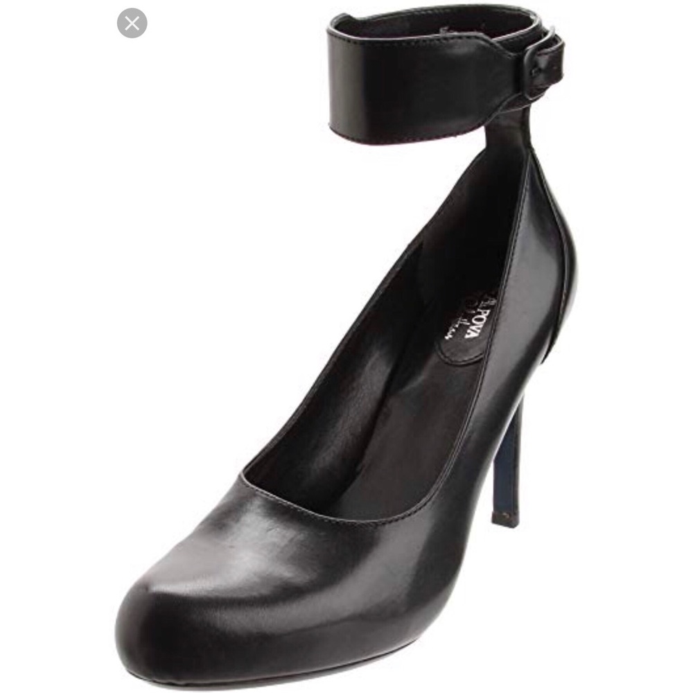Maria Sharipova by Cole Haan Heels
